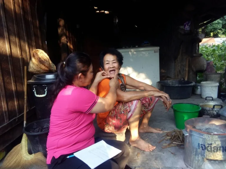 นวัตกรรมเครื่อข่าย อสม. พิทักษ์ฟันดี บ้านห้วยบง